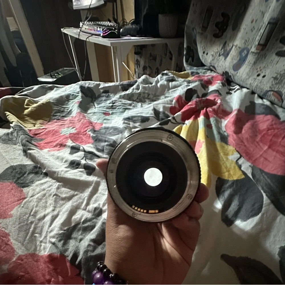 Canon Eos 2000d